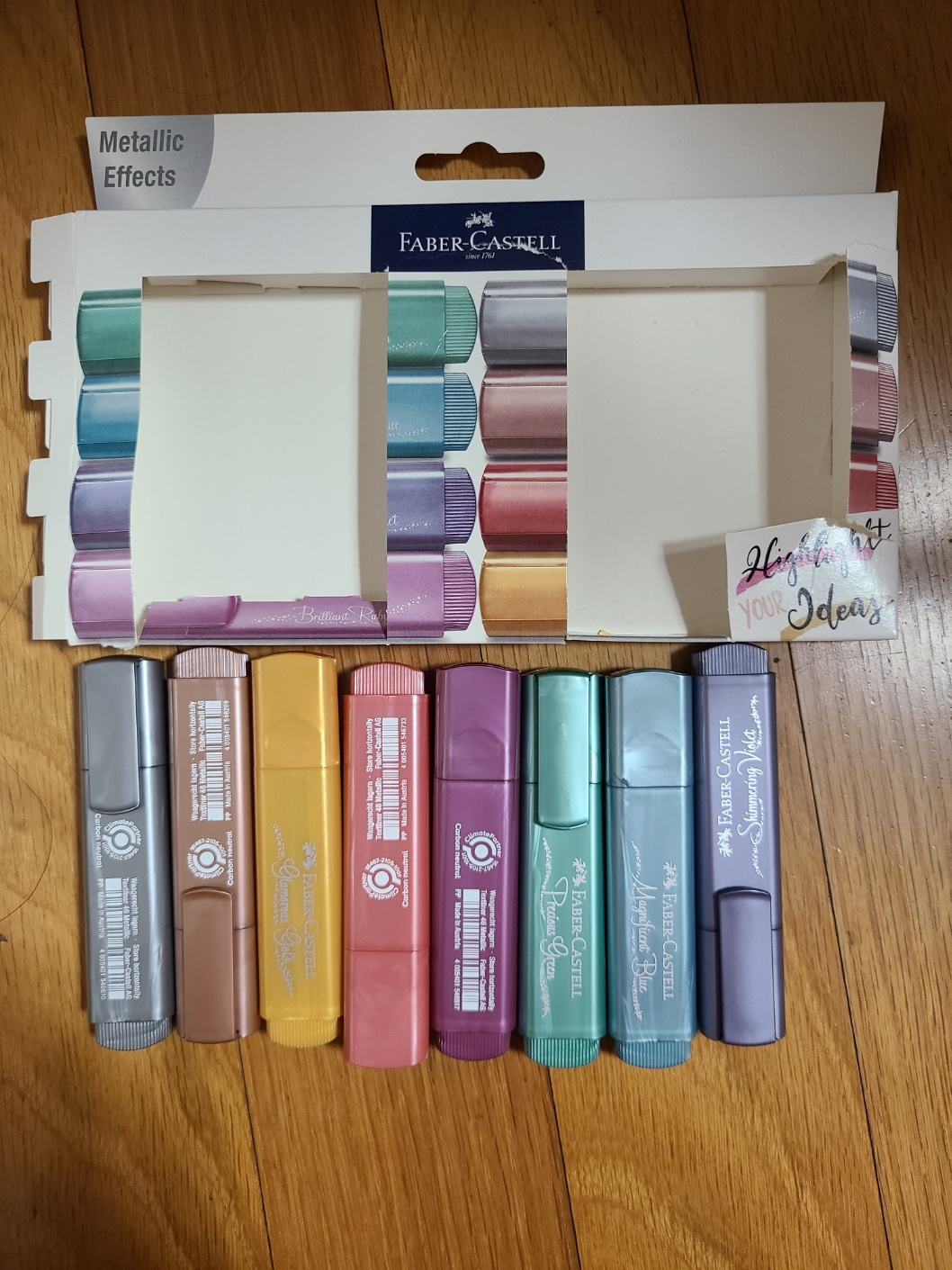 메탈릭텍스트라이너 사진.jpg