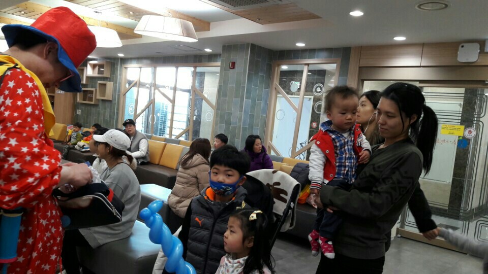 관저참소아과(0306 김명기).jpg